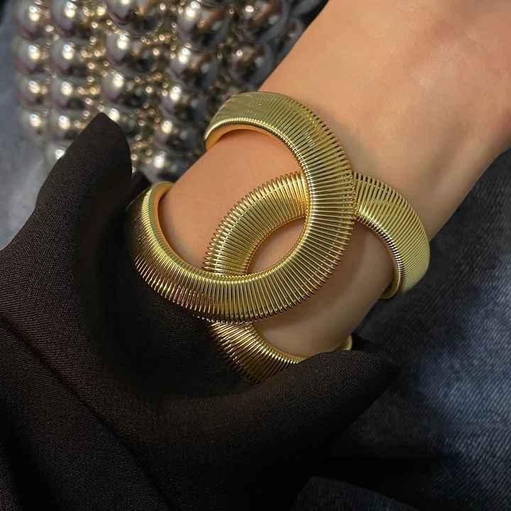 Bracelets for Women - Luxury Gold, Silver Bangles & Cuffs