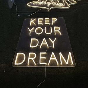 Insegna al Neon RGB Personalizzata con Lettere e Parole per Matrimoni, Pubblicità e Decorazioni Aziendali con Effetti Luminosi - Product Image 4