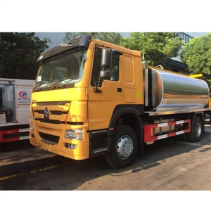 Camion pulvérisateur de bitume Sino Howo pour l'entretien routier et la distribution d'asphalte - Product Image 1
