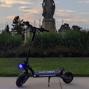 Nan robot Hoch leistungs bürstenloser Offroad-Doppel motor 60V Original von Nan robot D6 oIL Brems-Elektro roller - Product Image 3