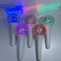 Bâtons lumineux LED en plastique pour club de fans de concert, logo personnalisé, 15 couleurs, interrupteur à bouton, bâtons lumineux portables pour événements et fêtes