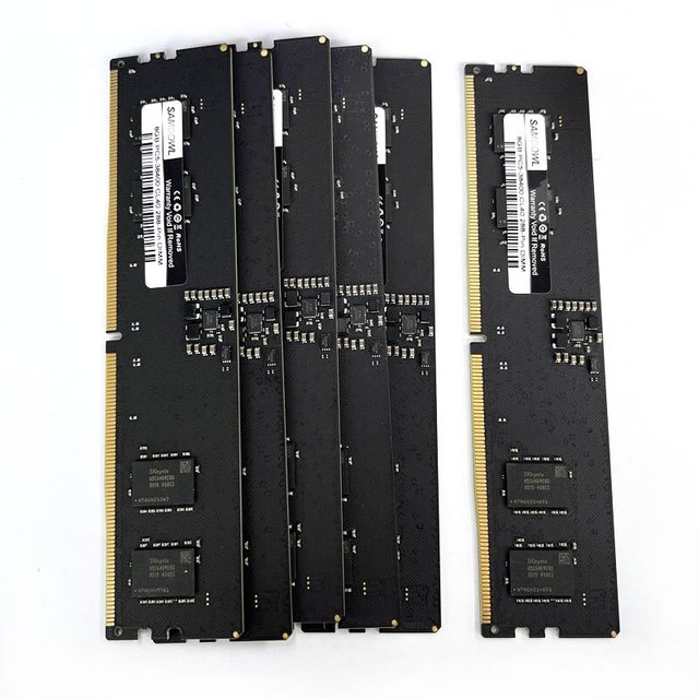 Wholesale Price DDR4 Desktop Computer Memory RAM 4GB 8GB 16GB 32GB All Compatible with ECC Function Stock Available