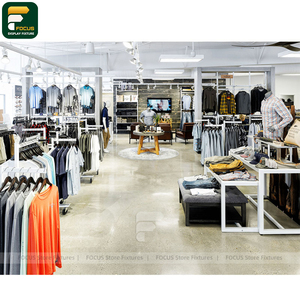 Meuble de magasin de vêtements de luxe contemporain : présentoir mural, étagère, comptoir de caisse - Product Image 3