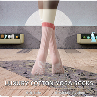Chaussettes antidérapantes pour femmes adultes, yoga, ballet, pilates, avec logo, chaussettes en coton mélangé tricotées, OEM