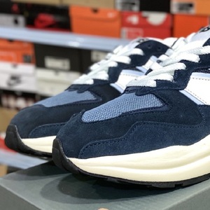 Zapatillas Deportivas de Lujo de Alta Calidad para Hombre y Mujer 2026, Diseño Clásico y Moderno, con Amortiguación, Parte Superior de Lona, PU y EVA - Product Image 3