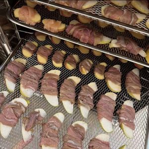 Bio-Hundesnacks Getrocknete Leckerlis mit Hühner- & Entenfleisch Proteinreich Getreidefrei für Stärkere Zähne & Körper Direktvertrieb ab Werk - Product Image 1