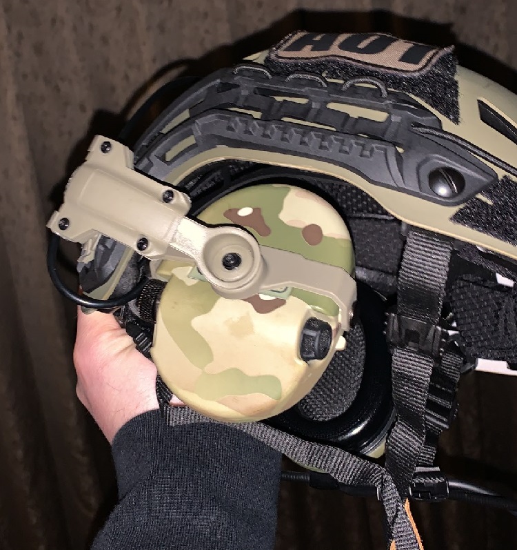 FASTヘルメット tac-sky sordin付き TAC-SKY Sordin Tactical Headset Silicone Earmuffs Fast