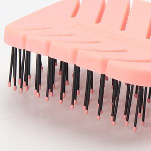 Cepillo de pelo de plástico con forma de mini hoja para niños, goma para desenredar, con pasadores de nailon - Product Image 6