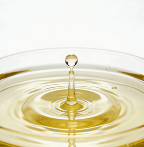 Glycérine de qualité alimentaire en gros, glycérine de qualité industrielle USP, teneur élevée en 99,5 %, CAS 57-55-6 - Product Image 1