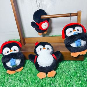 Mặt dây chuyền Túi chim cánh cụt siêu mềm gấu sang trọng búp bê nhỏ móc khóa cho phụ nữ/bạn gái dễ thương Ba lô treo phụ kiện - Product Image 1