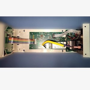 Indicador de Temperatura Edwards Cti Cryogenics 211998-0002 con Pantalla LCD Metálica Kelvin - Product Image 4