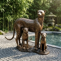 Statue personnalisée en bronze moulé à la cire perdue, famille de guépards sur mesure, mère avec deux jeunes, sculpture de faune, mascotte pour la Fête Nationale