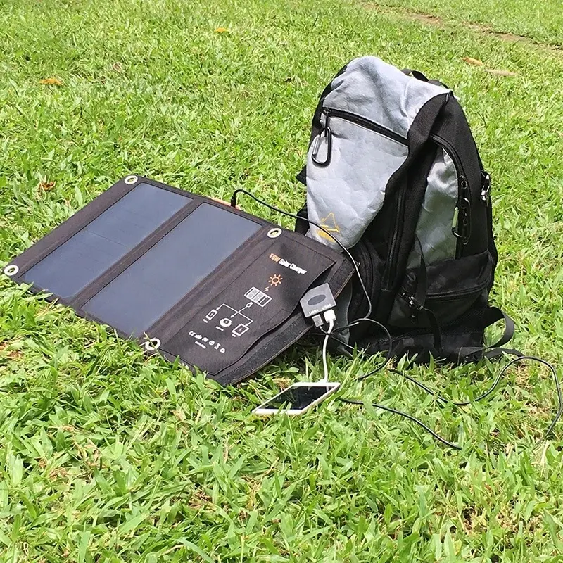 Folding Solar Panel Mobile Phone Charging 5v 15w Portable Foldable solar charger with Small Size
