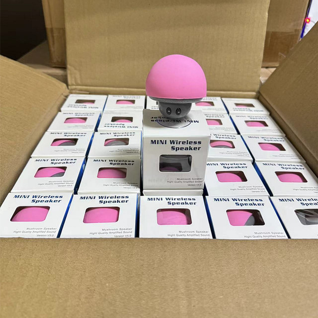 HOT SALE Mini Mushroom Speaker Creative Mini Suction Cup Portable Smart Speaker for Phones Cross Border Cartoon Gift