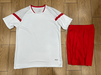 Nouveau modèle personnalisé 100% polyester T-shirt uni Maillot de football sublimé Kit complet de football Maillot de foot