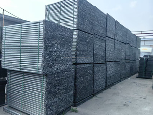 Pallet in Fibra Plastica GMT Economico di Alta Qualità Facilmente Deformabile ad Alta Resistenza per Mattoni in Cemento in Vendita - Product Image 3