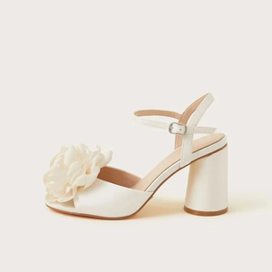 Scarpe da sposa floreali da donna Beige su misura 2025 con tacchi medi da 7CM per festa nuziale pump con cinturino da sposa - Product Image 2