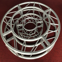 Exhibidores de Aleación de Aluminio Hechos a Medida, Adecuados para la Visualización Creativa de Productos y el Merchandising Visual.