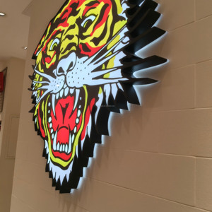 <span class=keywords><strong>Diode</strong></span> de canal acrylique de modèle de tigre 3D lumineux lumineux de décoration extérieure promotionnelle avec le cas de logo d'image animale - Product Image 4