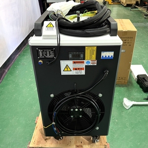 Machine de soudage automatique au <span class=keywords><strong>laser</strong></span> Machine de soudage <span class=keywords><strong>laser</strong></span> à source <span class=keywords><strong>laser</strong></span> maximale pour le métal 1500W 2000W - Product Image 4