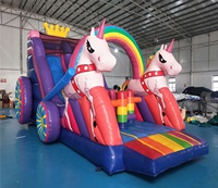 Vente flash : combinaison toboggan et carrosse gonflable licorne