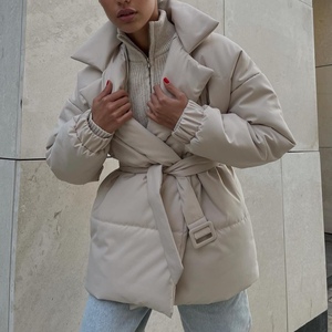 Manteau en coton uni pour femme, nouvelle collection hiver, col épais, taille cintrée, tendance - Product Image 1