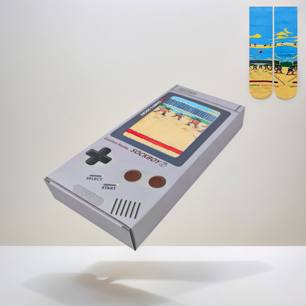 Juego de voleibol de playa en la playa blanca.