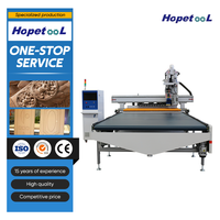 Routeur CNC pour le bois robuste avec fonctions de chargement/déchargement automatiques, broche de 9KW et perceuse à rangées, pour le traitement du bois