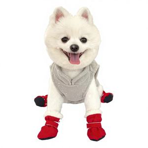 Bottes d'hiver écologiques et chaudes pour <span class=keywords><strong>chien</strong></span>, antidérapantes, imperméables, avec doublure en fourrure pour chiens de petite et moyenne taille, pour la marche en extérieur, Noël - Product Image 1