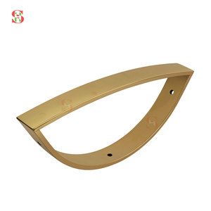 Cadre d'accoudoir de chaise de barbier de luxe doré, style géométrique artistique, de l'usine ShengHui, matériel de mobilier de <span class=keywords><strong>salon</strong></span> de boutique - Product Image 5
