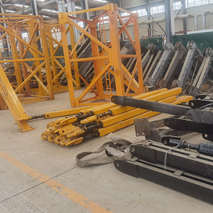 Grúa Torre de Construcción de Alta Calidad DAHAN de 20 Toneladas con Plataforma Plana, Longitud de Pluma de 81.82 Metros, Altura de Elevación de 200 m, Punta de 2.7 Toneladas - Product Image 5