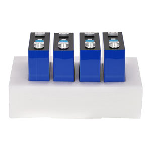 YIXIANG EU Stock prismatique batteries au lithium-ion haute capacité 280Ah 314Ah longue durée de vie batterie LiFePo4 rechargeable 3.2V - Product Image 6