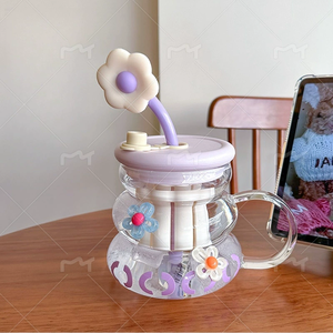 Vaso de Agua de Vidrio Resistente a Altas Temperaturas, Diseño Elegante con Flores, Taza de Té de Oficina con Separador y Pajita - Product Image 6