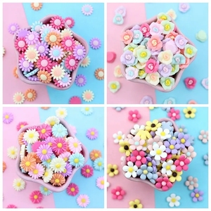 Cabochons <span class=keywords><strong>de</strong></span> fleurs marguerites Cabochons à dos plat en résine pour la fabrication <span class=keywords><strong>de</strong></span> bijoux coque <span class=keywords><strong>de</strong></span> téléphone décor accessoires <span class=keywords><strong>de</strong></span> cheveux déco <span class=keywords><strong>de</strong></span> jardin féerique - Product Image 4