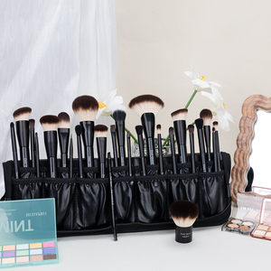 ชุดแปรงแต่งหน้าวีแกนสีดำคุณภาพสูง 25 ชิ้น DailyQueen <span class=keywords><strong>NYX</strong></span> รุ่นใหม่ สำหรับรองพื้น อายแชโดว์ และเขียนคิ้ว รับผลิตแบรนด์ส่วนตัว - Product Image 6