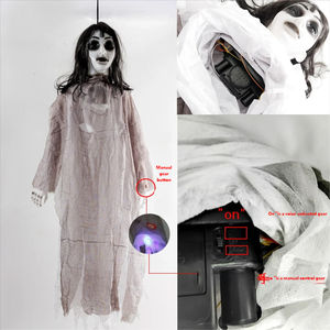 Décoration d'Halloween pour bar, maison hantée, scène d'évasion en chambre secrète : Grande fantôme suspendue effrayante (sorcière) - Product Image 4