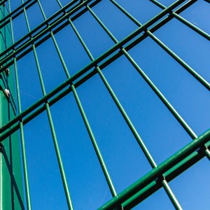 Clôture de sécurité en treillis métallique YSDWF-020 - Anti-escalade, anti-rongeurs, résistante à la corrosion, pour usage extérieur dans les cours et complexes judiciaires - Product Image 6