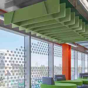 Panneaux acoustiques suspendus pour <span class=keywords><strong>plafond</strong></span> de bureau, en feutre PET 100%, absorbant le son, réduisant le bruit, pour bâtiments commerciaux - Product Image 1