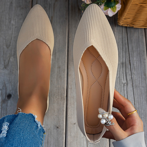 Début du printemps 2025 nouveaux mocassins <span class=keywords><strong>de</strong></span> mode fluide européens américains grande taille chaussures décontractées plates pointues pour femmes - Product Image 1