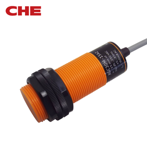 XGC30M-15A2 Công Tắc Cảm Biến Tiệm Cận Điện Dung Vỏ Nhựa M30 90-250VAC NC AC 350mA Cho Nhà Gia Cầm - Product Image 5