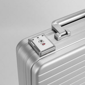 Maletín de <span class=keywords><strong>Transporte</strong></span> de Equipos de Seguridad de Carcasa Rígida con Forro Personalizado de 16 Pulgadas, Maletín de Viaje de Aleación de Aluminio - Product Image 2