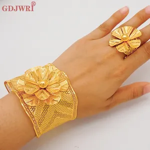 GDJWRI H38 Luxury18k Emas Disepuh Perhiasan Halus Gelang Gelang untuk Wanita Set dengan Cincin Cocok Dubai Emas Perhiasan Pernikahan