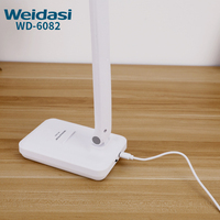 Lampe de lecture de bureau en gros, lampe de table rechargeable, lampe de chevet pour étude et lecture