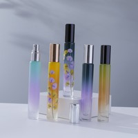 Flacons en verre carrés portables de 10 ml avec applicateur à bille, finition mate, pulvérisateur à pompe, pour échantillons cosmétiques et diffuseurs, sérigraphiés