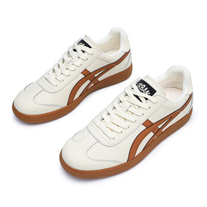 Chaussures de sport décontractées pour hommes/femmes, respirantes, en maille, avec dessus en cuir artificiel, style rétro, à lacets, à semelle plate - Product Image 1