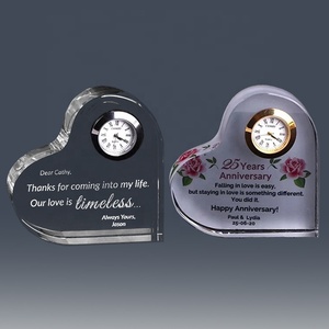 DT-R099 Horloge en cristal transparent en forme de cœur en gros, cadre photo en cristal personnalisé avec <span class=keywords><strong>image</strong></span> innovante pour les cadeaux de mariage - Product Image 3
