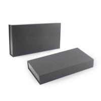 Boîte cadeau rigide personnalisée faite à la main avec fermeture magnétique, emballage en papier avec insert en mousse pour les ensembles de maquillage et de cosmétiques