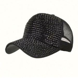 Casquette de baseball en maille pour femme avec patch en cristal et strass, style camionneur, vente en gros - Product Image 6