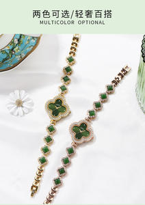 Montre pour femme Lucky Clover, bracelet chic en pierre verte, montre à quartz - Product Image 3