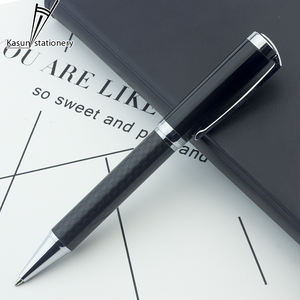 قلم حبر جاف فاخر من ألياف الكربون كهدية، قلم كتابة سلس من المعدن بتصميم مون بلان للمديرين التنفيذيين | الرؤساء - Product Image 3